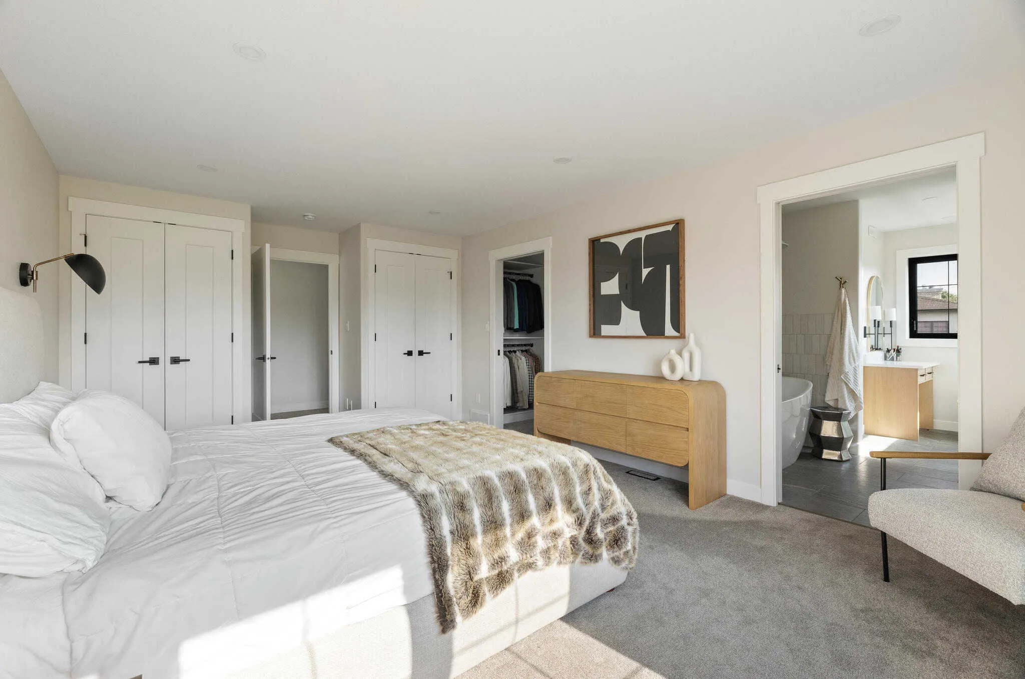2047 Wascana Greens 28. Primary Bedroom